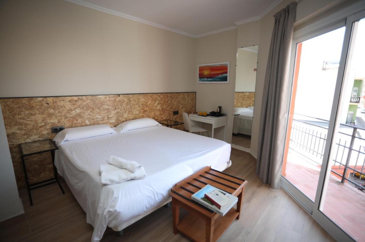 אונדרה Hotel Ramis Fundado En 1969 מראה חיצוני תמונה