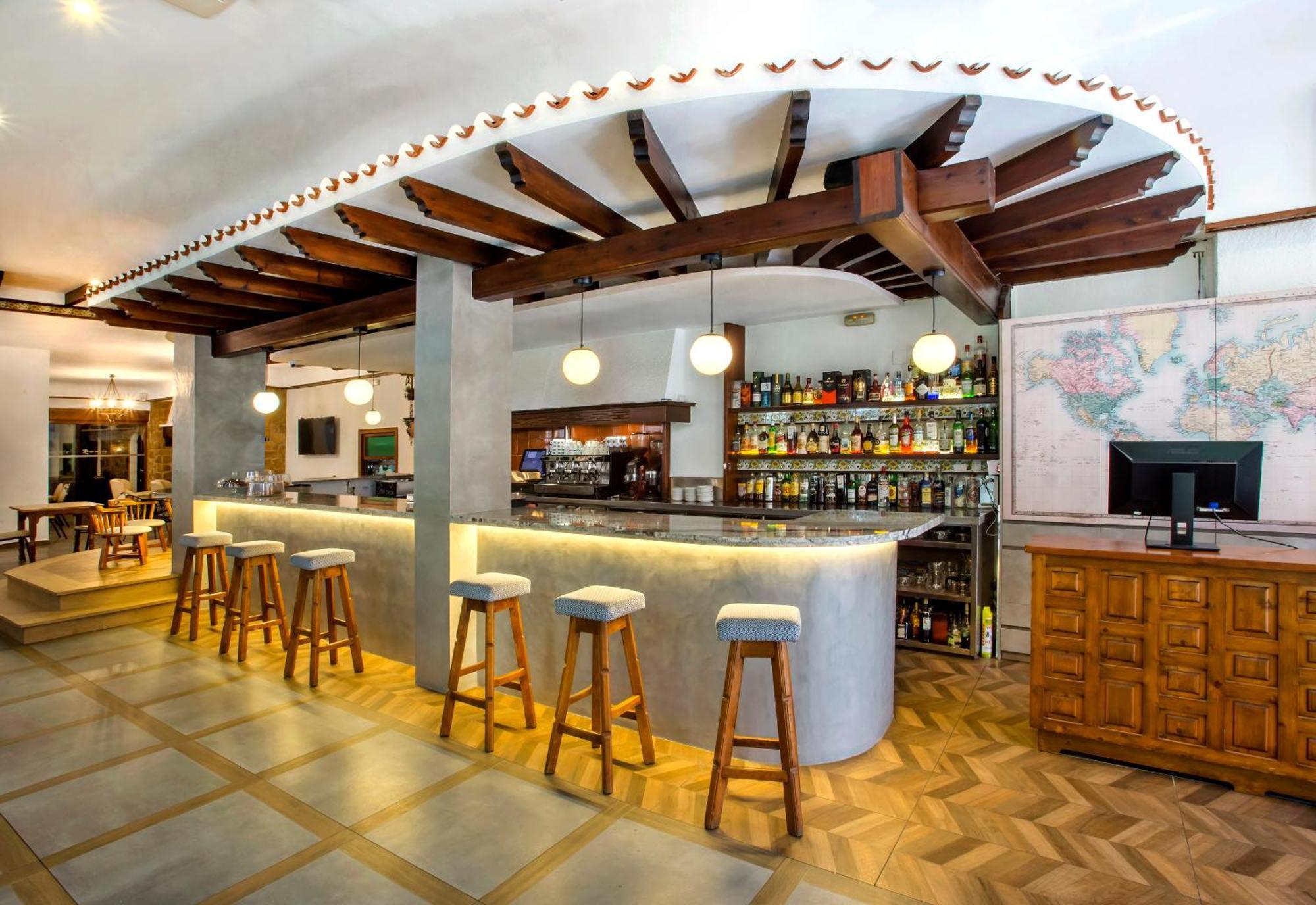 אונדרה Hotel Ramis Fundado En 1969 מראה חיצוני תמונה
