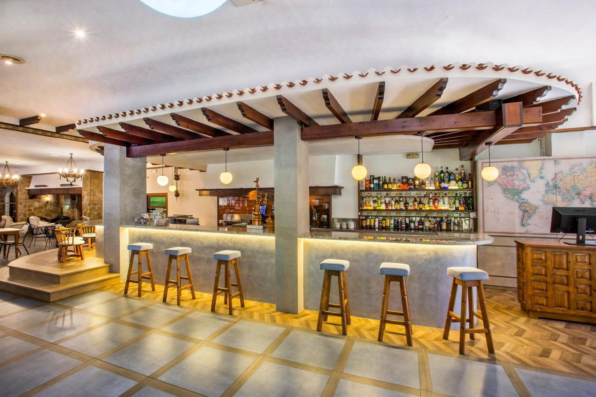 אונדרה Hotel Ramis Fundado En 1969 מראה חיצוני תמונה