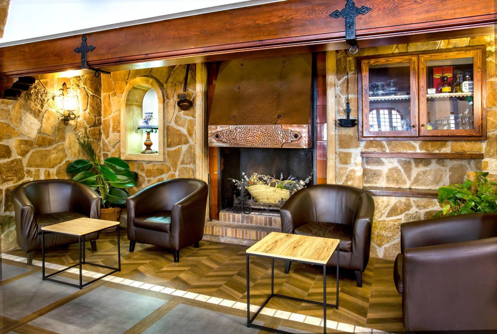 אונדרה Hotel Ramis Fundado En 1969 מראה חיצוני תמונה