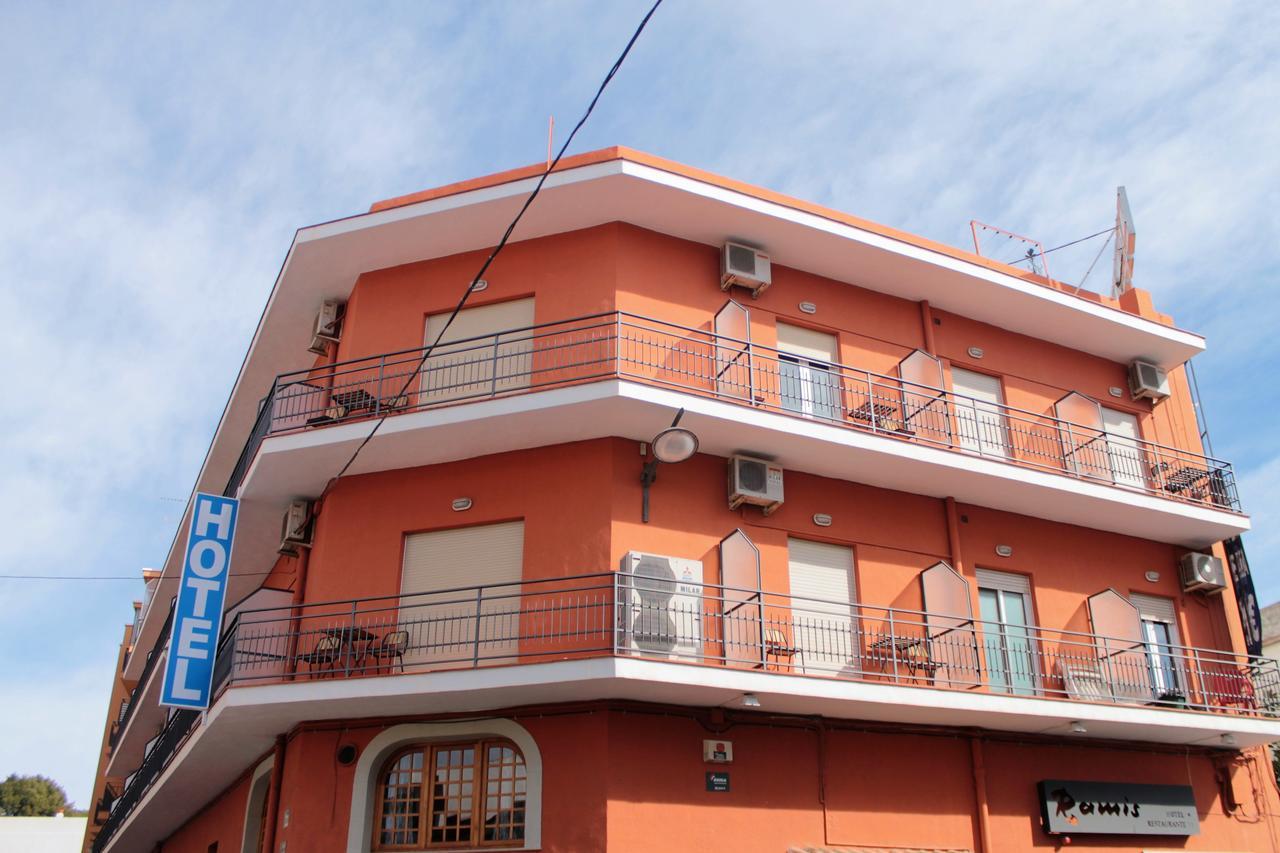 אונדרה Hotel Ramis Fundado En 1969 מראה חיצוני תמונה
